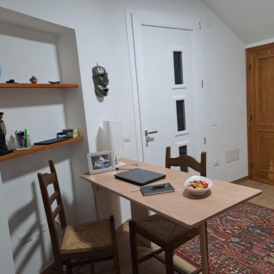 סאסארי Villa Andres מראה חיצוני תמונה